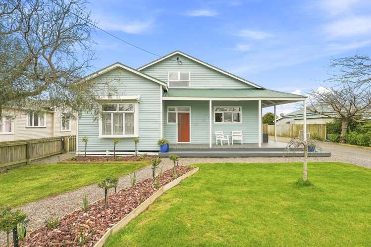 8 Albert Street Pahiatua_22