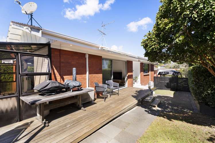 5/10 Bay Road Saint Heliers_3