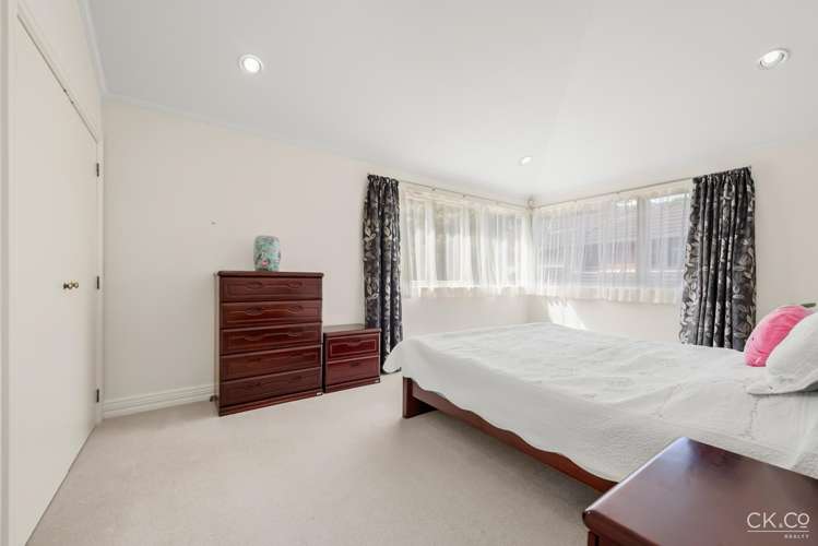 4/125 Woburn Road Woburn_12