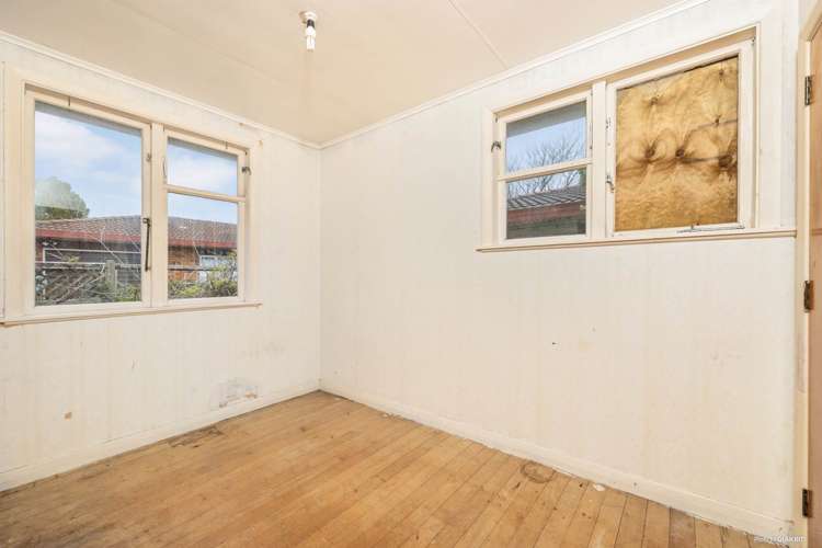 1209 Dominion Road Mount Roskill_11