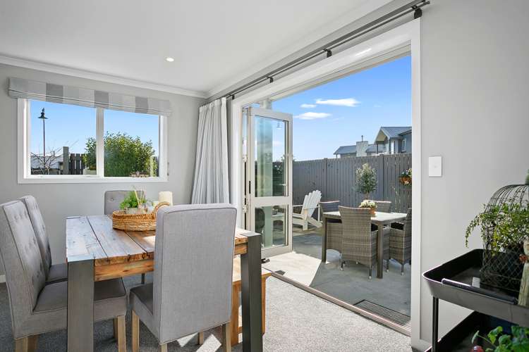 46 Plescher Crescent Leamington_12