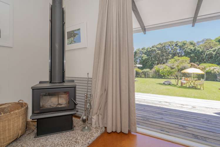 13 Wigmore Crescent Hahei_19