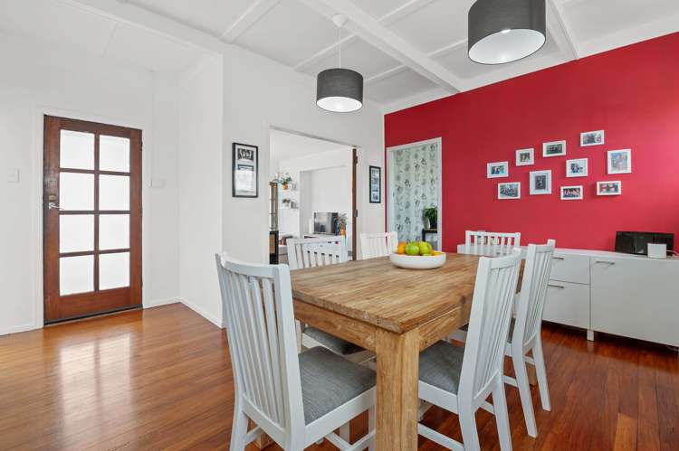 132 Ranolf Street Glenholme_9