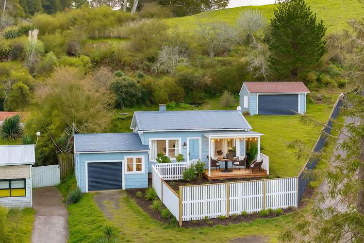 147 Renown Road Waikokowai_60