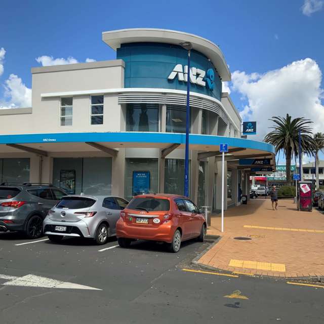 2 Hillary Square Orewa_1