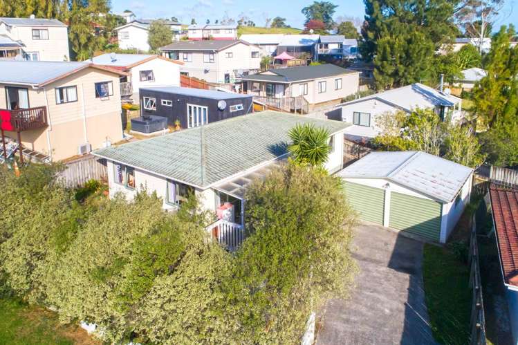 1 Cyril Crescent West Harbour_1