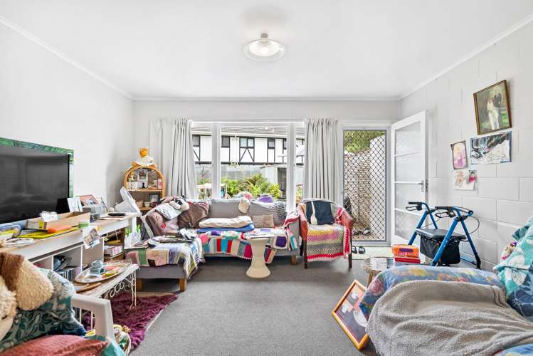 2&3/256 Kamo Road Whau Valley_16