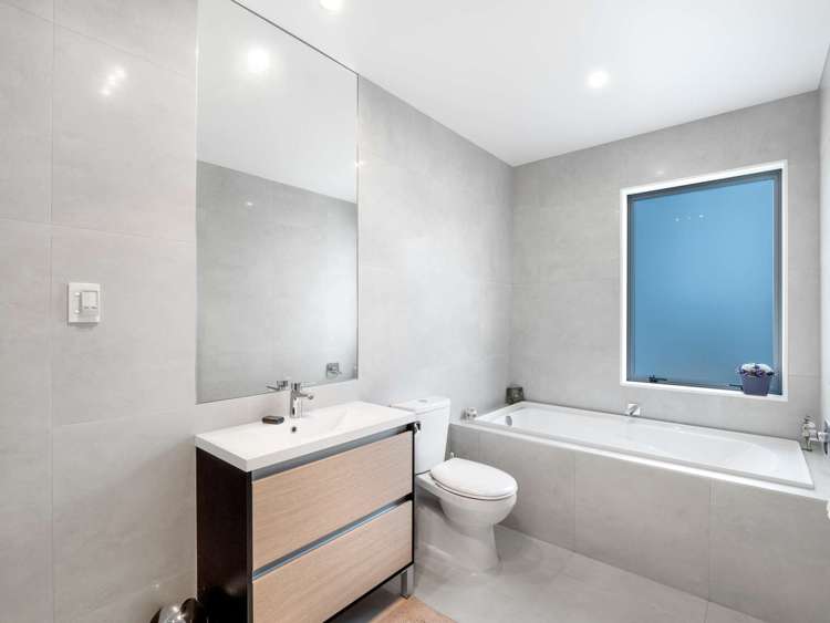 3 Taikura Avenue Red Beach_14