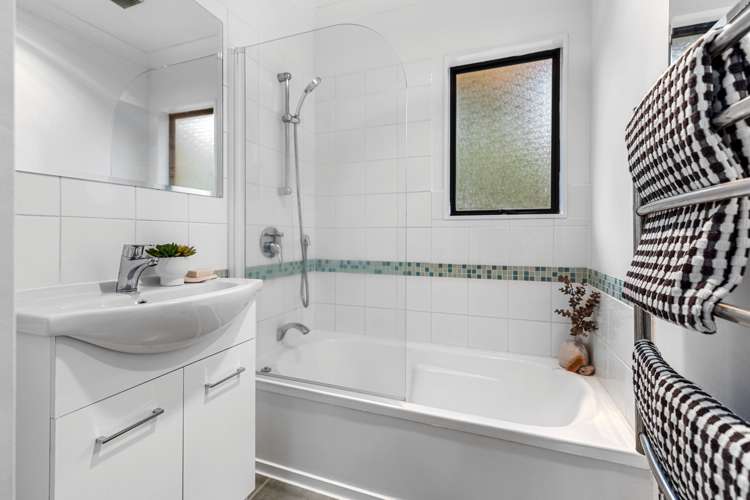 2 Peppertree Way Brookfield_5