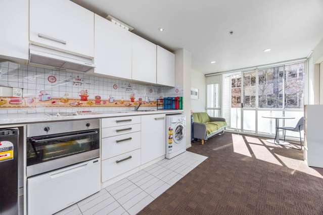 602/7 Eden Crescent Auckland Central_4