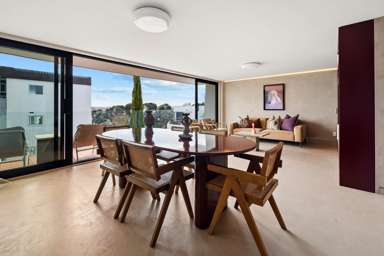 10/67 Sarsfield Street_3
