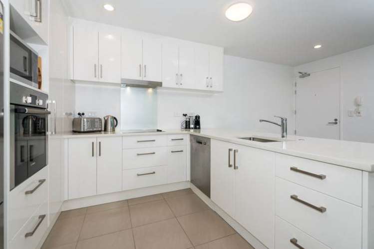 210/46 Rosedale Road Rosedale_6