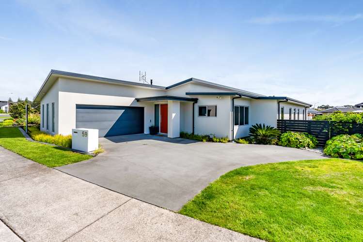 59 Links Drive Waiwhakaiho_19