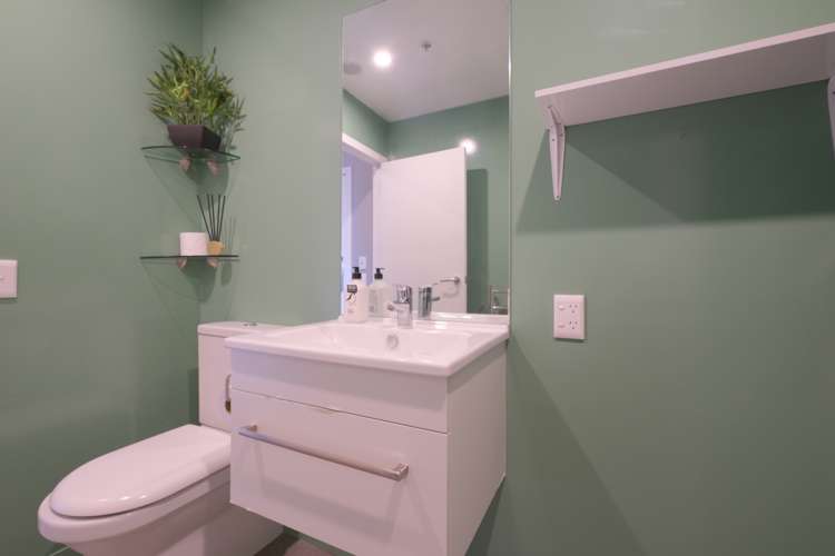 801/20 Mccrae Way New Lynn_6