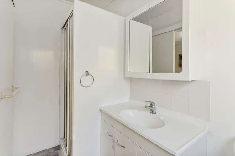 29 Ewhurst Place Goodwood Heights_24