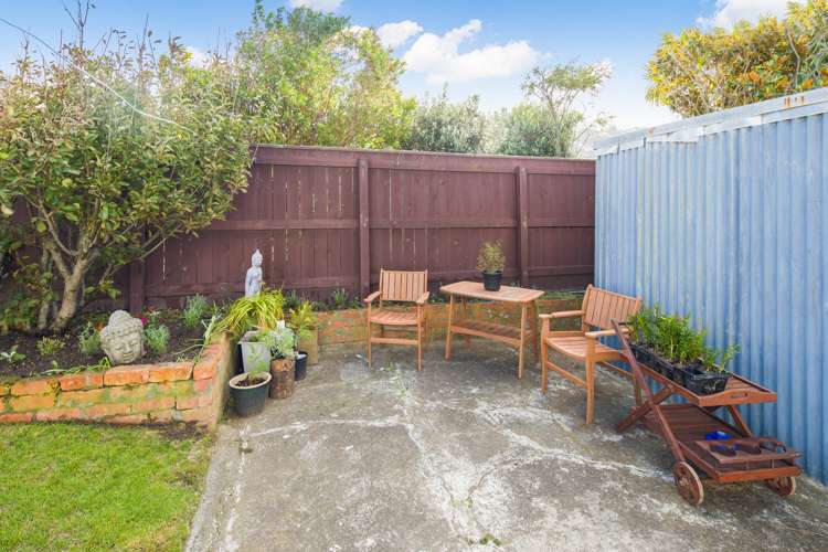 134 Onepu Road Lyall Bay_11