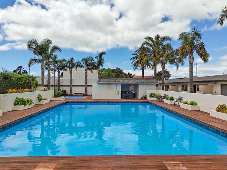 9/415 Port Road Whangamata_1