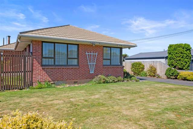 42 Vardon Crescent Shirley_1