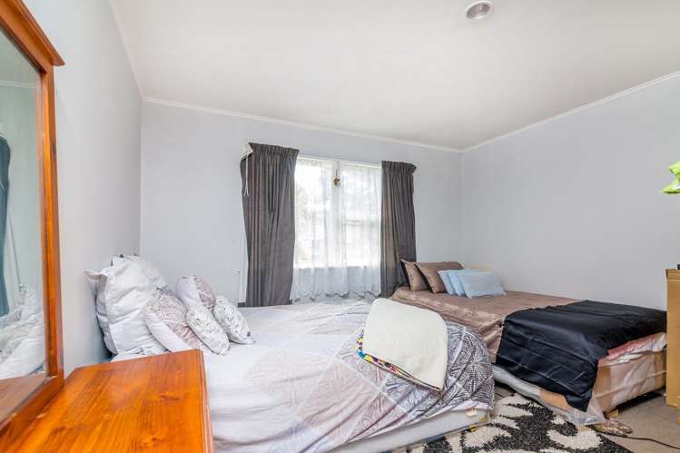 158 Godley Road Titirangi_10