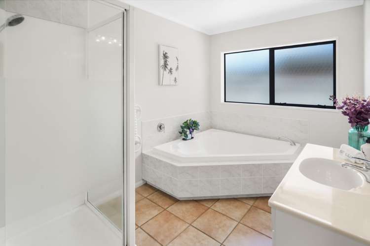 17 Montrose Crescent Huntington_17