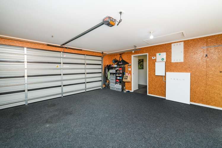 36 Macdonald Heights Feilding_23