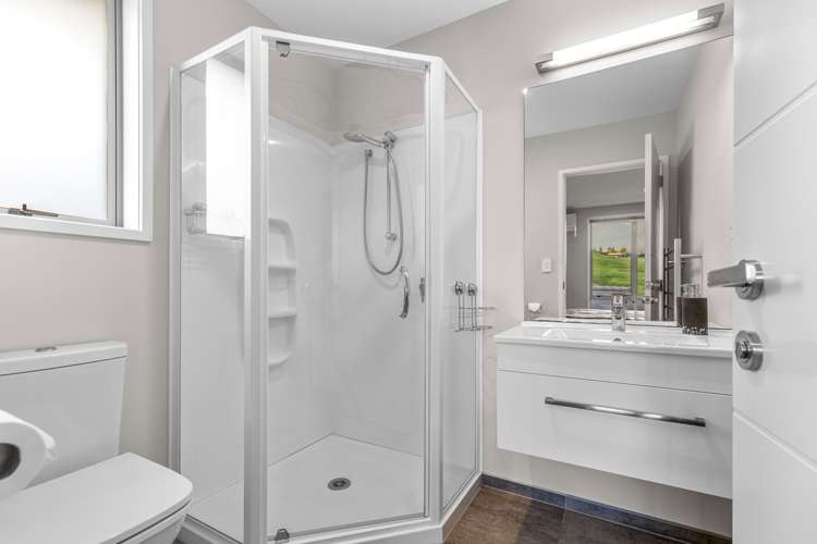 103 Ballintoy Park Drive Welcome Bay_23