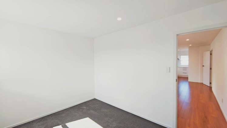 1/82 Pupuke Road Hillcrest_12