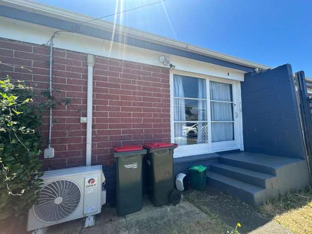 2/8A Heretaunga Avenue 10051_2