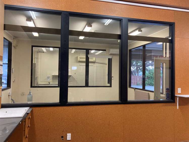 20 Kingsford Smith Street Rongotai_4