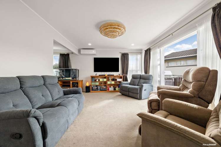 71 Gossamer Drive Pakuranga Heights_6