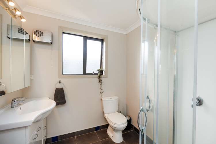 24 Heatherlea Heights Feilding_7