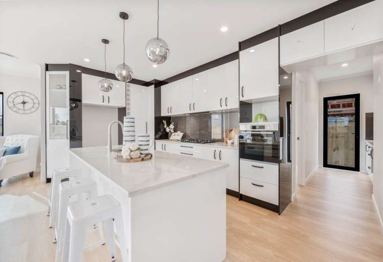 72 Ksenia Drive Flat Bush_5