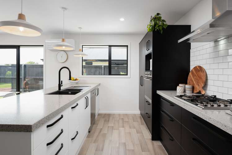 17 Camborne Crescent Blenheim Central_5