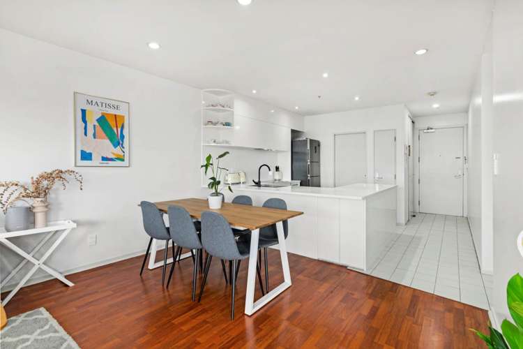 9E/205 Hobson Street_3