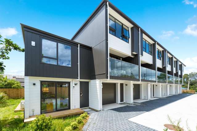 Peaceful Family Living with Comfort & Scenic Views