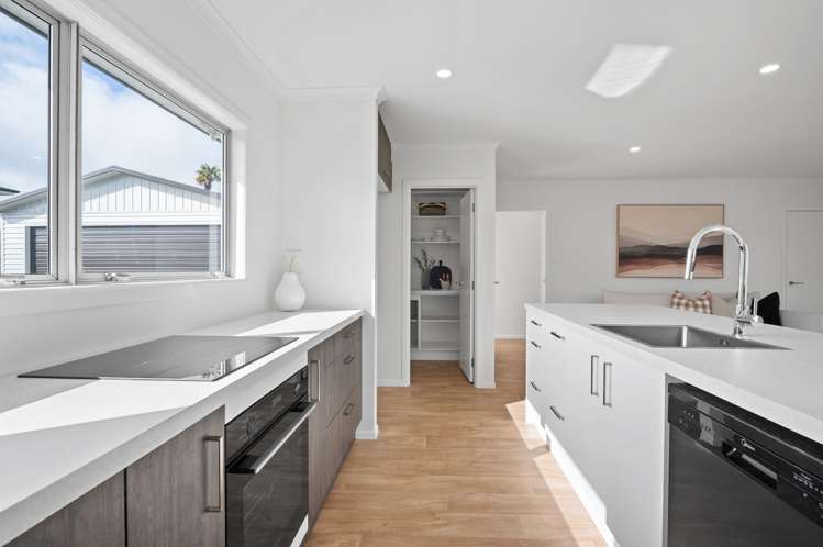 34A Whitaker Street_4