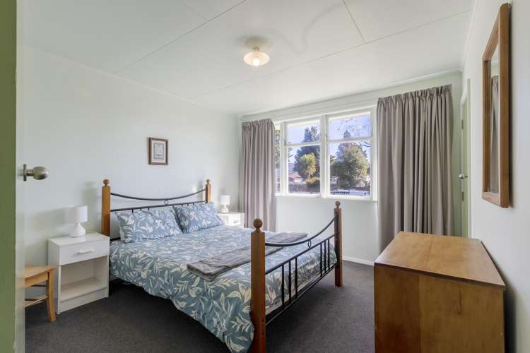 1 Parekarangi Grove Turangi_11