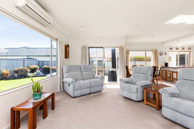 7 Ellerslie Place Taradale_6