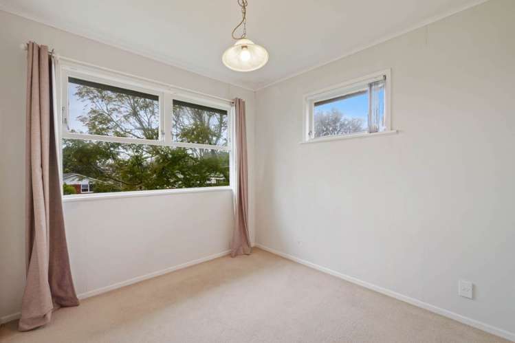 8 Normanton Street Glenfield_13