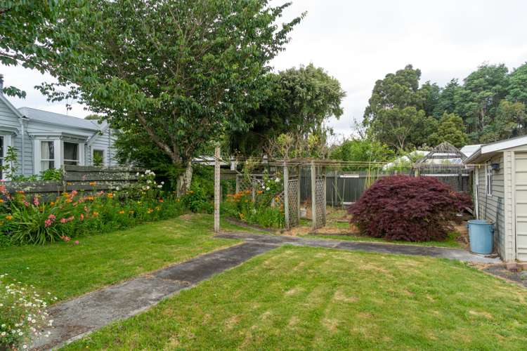 23 Reading Street Greytown_13