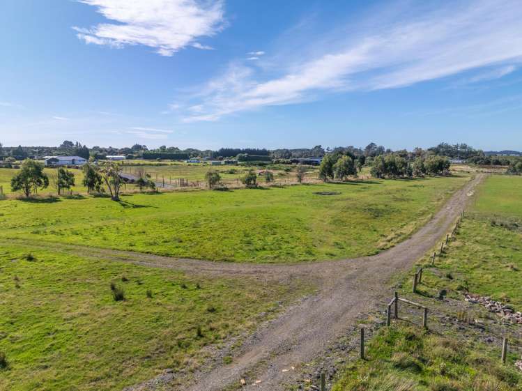 192 Grant Road Otatara_11