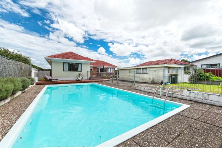 29 Grove Road Papakura_26
