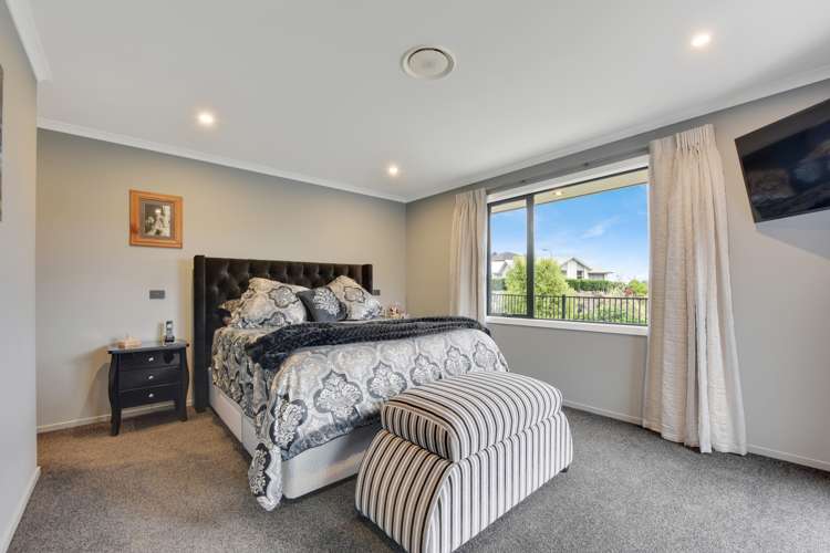 37 Quail Rise Stoke_12