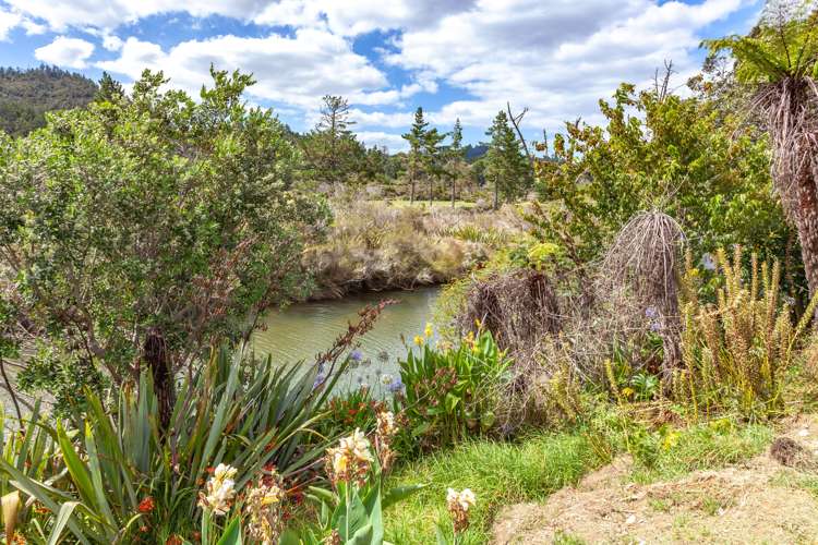 7 Laycock Road Tairua_25