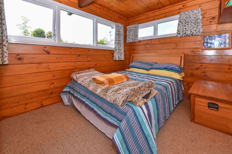 24 Fairview Avenue Opaheke_8