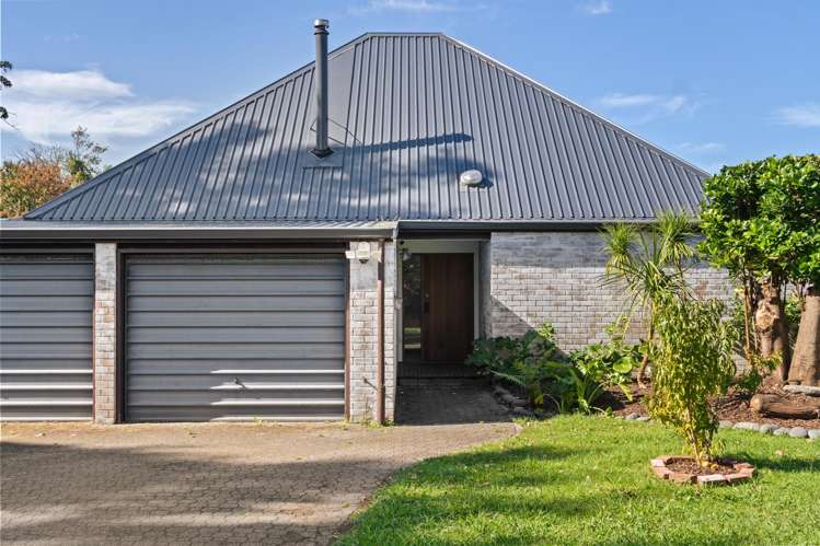 55 Lloyd George Road Wainui_12