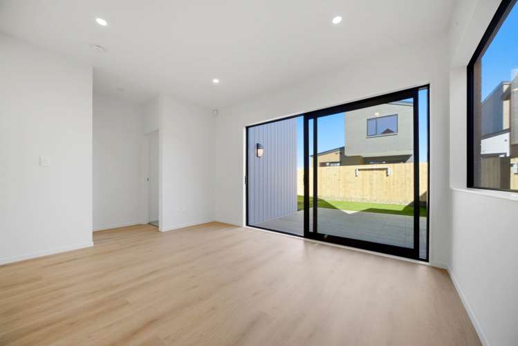 6 Stableford Crescent_3