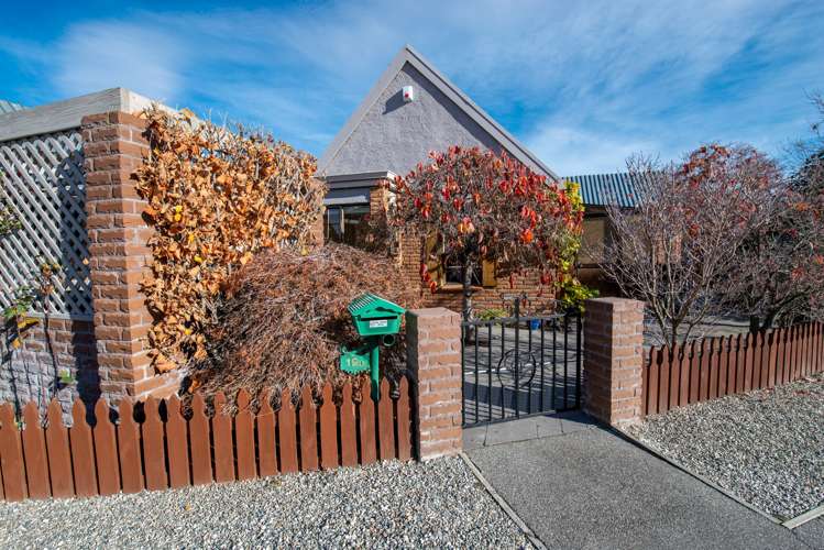 19b O'Neill Crescent Alexandra_19