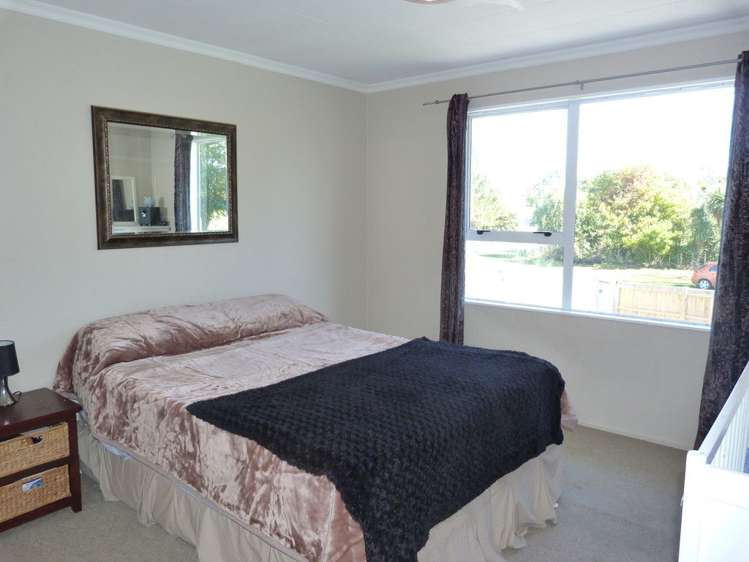 83 Reading Street Greytown_12