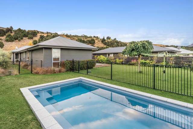 32 Quinnat Street Albert Town_1